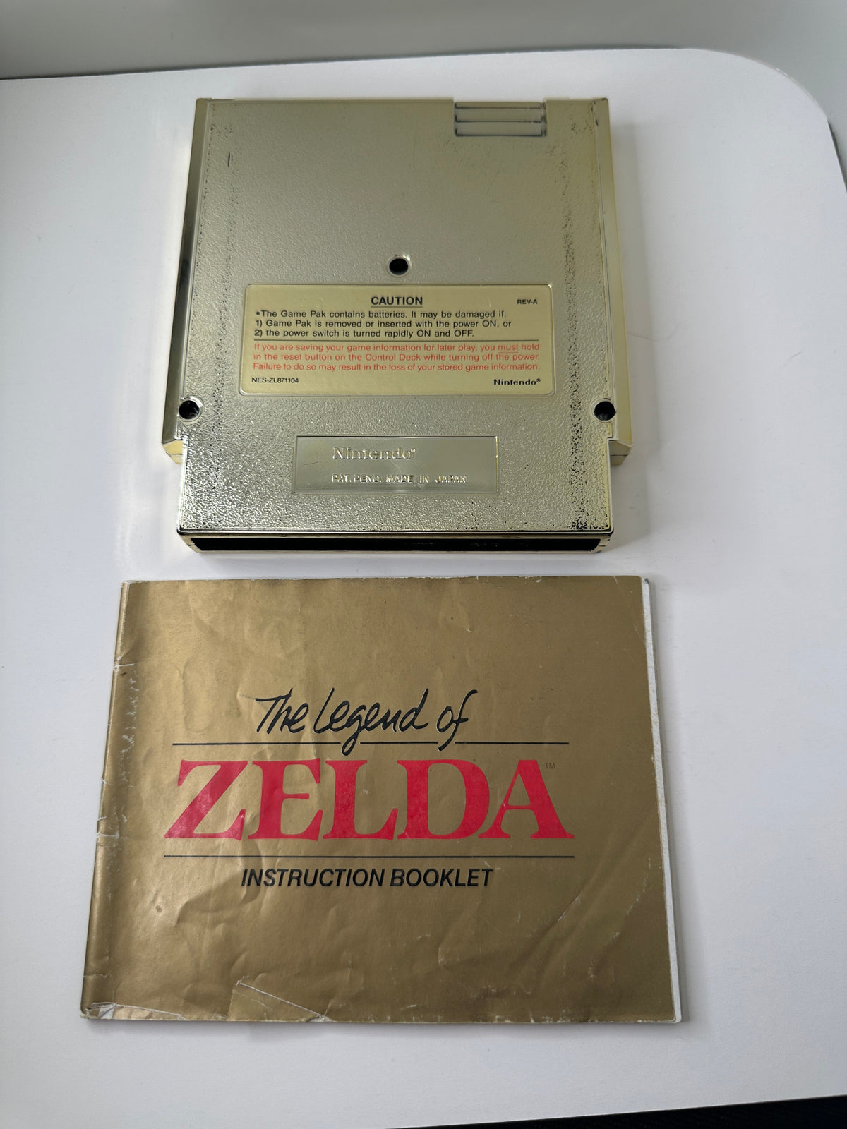 Legend of Zelda NES Gold Cartridge & Manual Nintendo Authentic